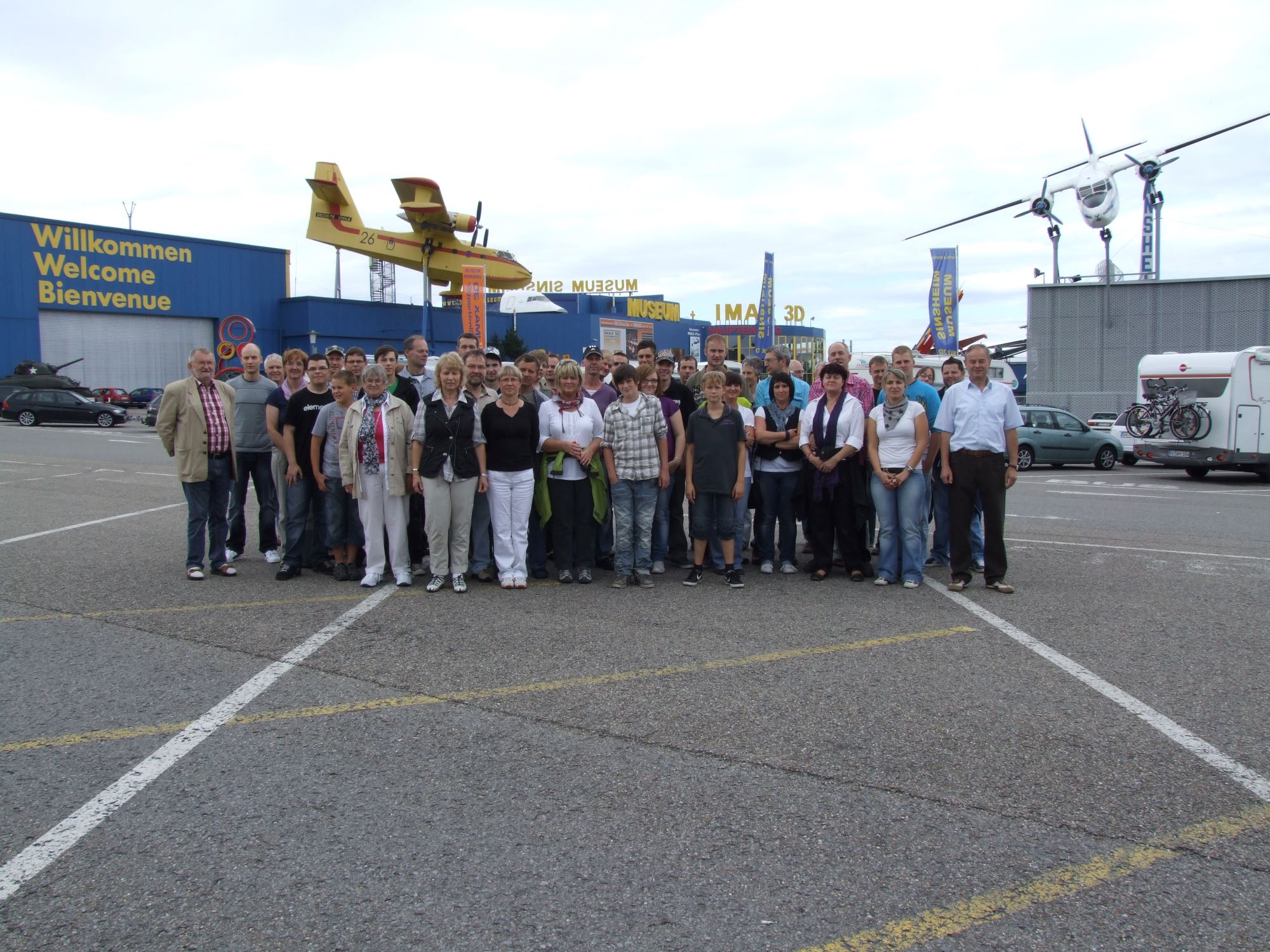 WIR ÜBER UNS Wenzel HydraulikMaschinenbau GmbH&Co.KG